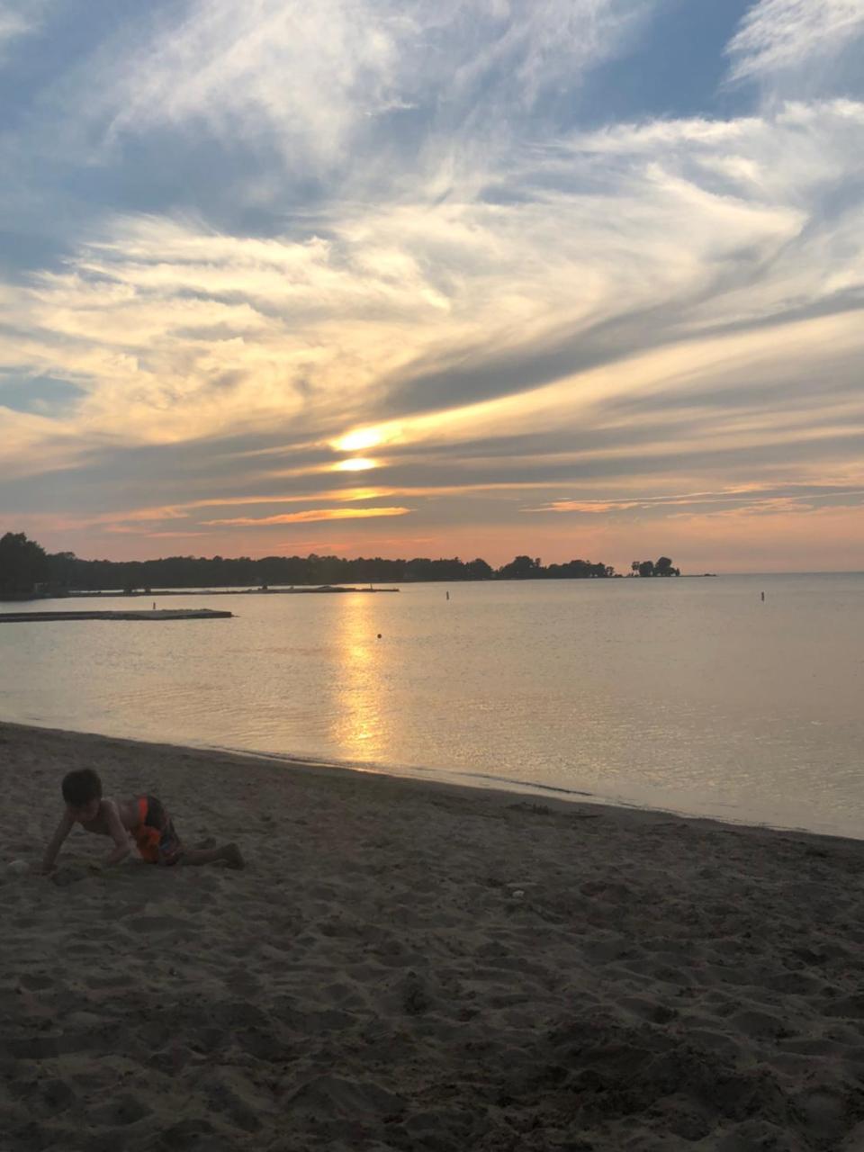 Lull-Abi Inn Egg Harbor Bagian luar foto